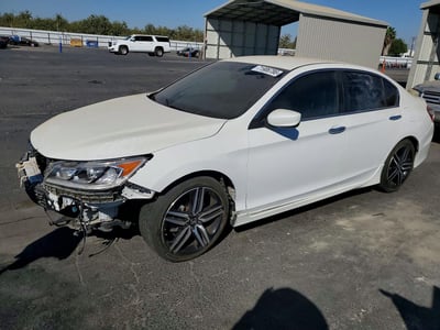1HGCR2F54GA****** 2016 Honda Accord