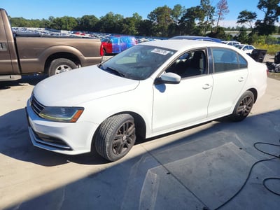 3VW2B7AJ9JM****** 2018 Volkswagen Jetta