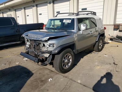 JTEBU4BF2CK****** 2012 Toyota FJ Cruiser