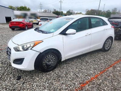KMHD35LH9HU****** 2017 Hyundai Elantra