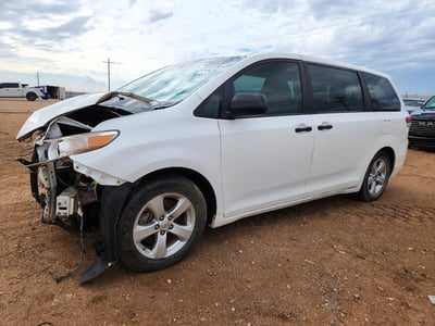 5TDZK3DC5DS****** 2013 Toyota Sienna