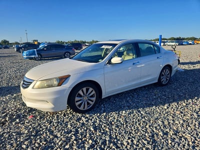 1HGCP3F8XCA****** 2012 Honda Accord
