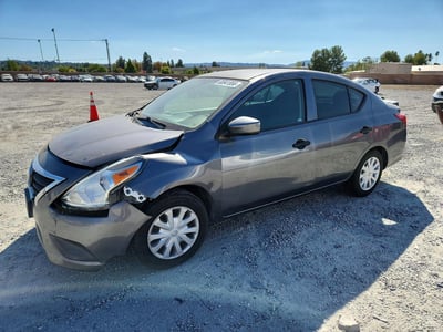 3N1CN7AP1KL****** 2019 Nissan Versa