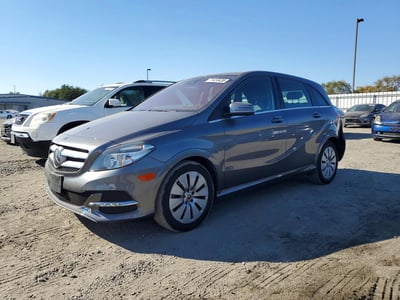 WDDVP9AB8HJ****** 2017 Mercedes-Benz B-Class