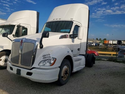 1XKYA48X4FJ****** 2015 Kenworth T680