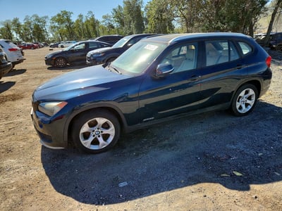 WBAVM1C52FV****** 2015 BMW X1