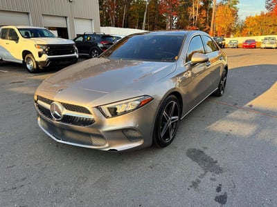 WDD3G4FB6KW****** 2019 Mercedes-Benz A-Class