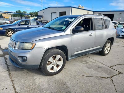 1C4NJDBB1GD****** 2016 Jeep Compass
