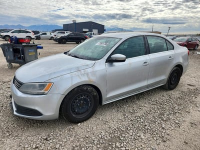 3VWDP7AJXDM****** 2013 Volkswagen Jetta