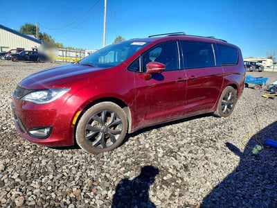 2C4RC1GG0JR****** 2018 Chrysler Pacifica