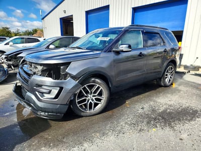 1FM5K8GT4GG****** 2016 Ford Explorer