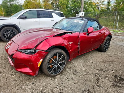 JM1NDAD70T0****** 2026 Mazda MX-5