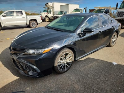 4T1T11AK3MU****** 2021 Toyota Camry