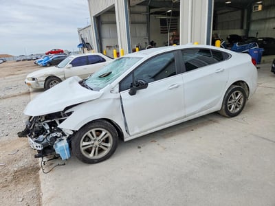 1G1BE5SM8J7****** 2018 Chevrolet Cruze