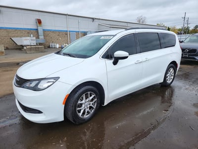 2C4RC1DGXMR****** 2021 Chrysler Voyager