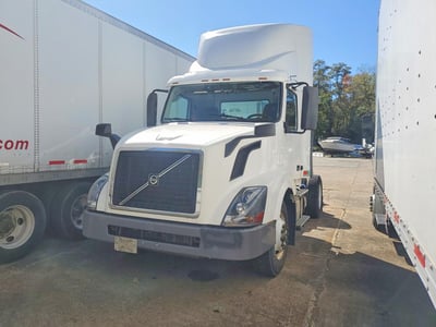 4V4N39TG1HN****** 2017 Volvo VNL
