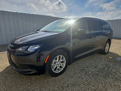 2C4RC1CG1RR****** 2024 Chrysler Voyager