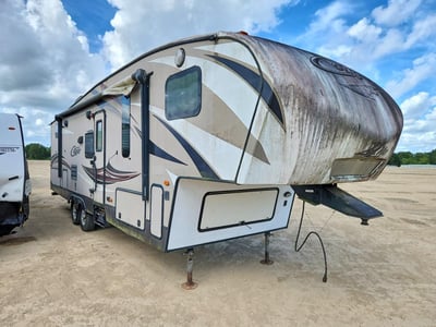 4YDF28R29FV****** 2015 Keystone Keystone