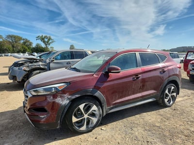KM8J33A20HU****** 2017 Hyundai Tucson
