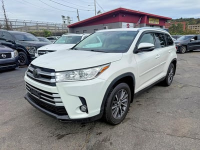 5TDJZRFH8KS****** 2019 Toyota Highlander