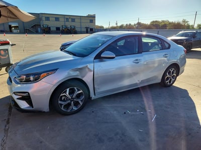 3KPF24AD0ME****** 2021 Kia Forte