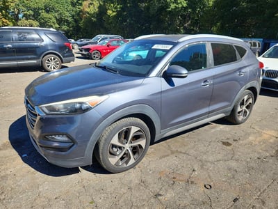 KM8J33A25HU****** 2017 Hyundai Tucson