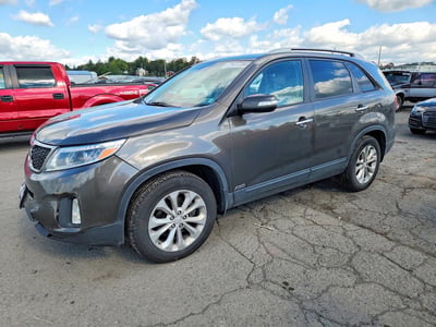 5XYKUDA73FG****** 2015 Kia Sorento