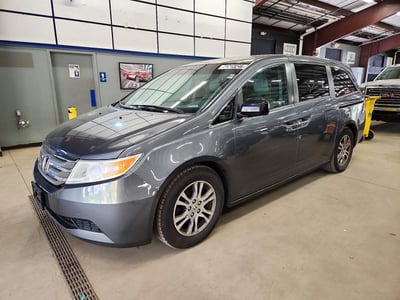 5FNRL5H48CB****** 2012 Honda Odyssey