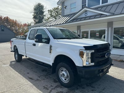 1FT7X2B64JE****** 2018 Ford F-250