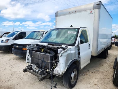 1HA3GTCG6KN****** 2019 Chevrolet Express