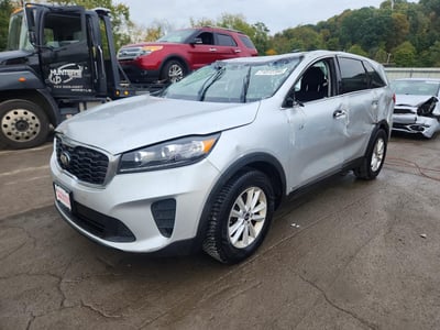 5XYPGDA58KG****** 2019 Kia Sorento
