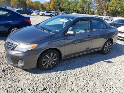 2T1BU4EE3DC****** 2013 Toyota Corolla