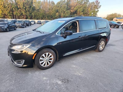2C4RC1BG1HR****** 2017 Chrysler Pacifica