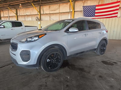 KNDPM3AC7J7****** 2018 Kia Sportage