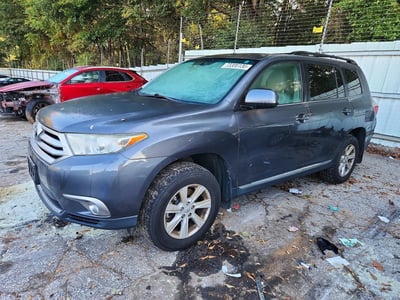 5TDBK3EH8CS****** 2012 Toyota Highlander