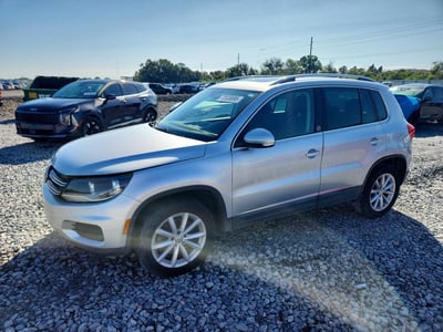 WVGRV7AX7HK****** 2017 Volkswagen Tiguan