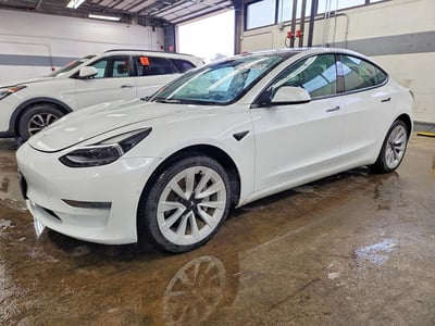5YJ3E1EA4NF****** 2022 Tesla Model 3