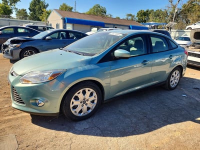 1FAHP3F27CL****** 2012 Ford Focus