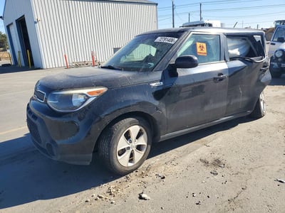 KNDJN2A29G7****** 2016 Kia Soul