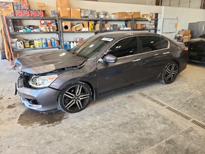 1HGCR2F13HA****** 2017 Honda Accord