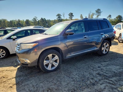 5TDDK3EH4CS****** 2012 Toyota Highlander