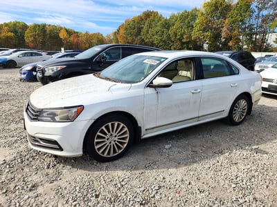 1VWBT7A34GC****** 2016 Volkswagen Passat