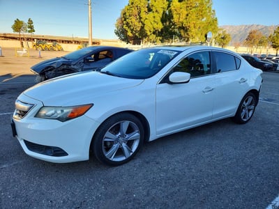 19VDE1F78DE****** 2013 Acura ILX