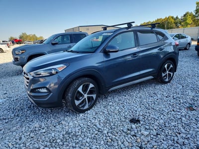 KM8J3CA28JU****** 2018 Hyundai Tucson