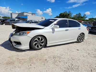 1HGCR3F84GA****** 2016 Honda Accord