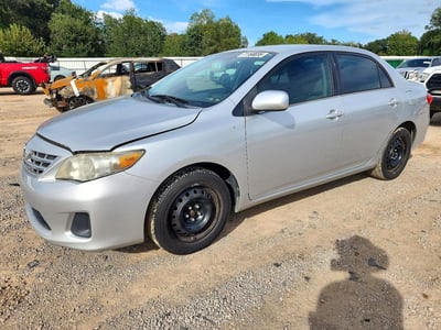 5YFBU4EE3DP****** 2013 Toyota Corolla