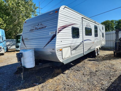 1UJBJ0BR2D1****** 2013 Jayco Jay Flight 29qbh / G2 29rls / Flight G2 31rks
