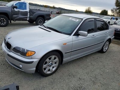 WBAEV33412P****** 2002 BMW 3 Series