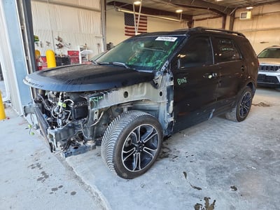 1FM5K8GT8FG****** 2015 Ford Explorer