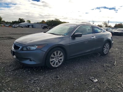 1HGCS2B83AA****** 2010 Honda Accord